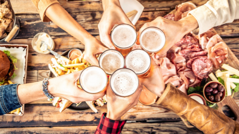 Bowling Green's Best Bars and Restaurants for Unbeatable Happy Hour Deals | Crye-Leike Executive Realty