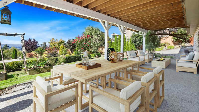 Staging Your Outdoor Dining Area for a Quick Sale | Crye-Leike Executive Realty