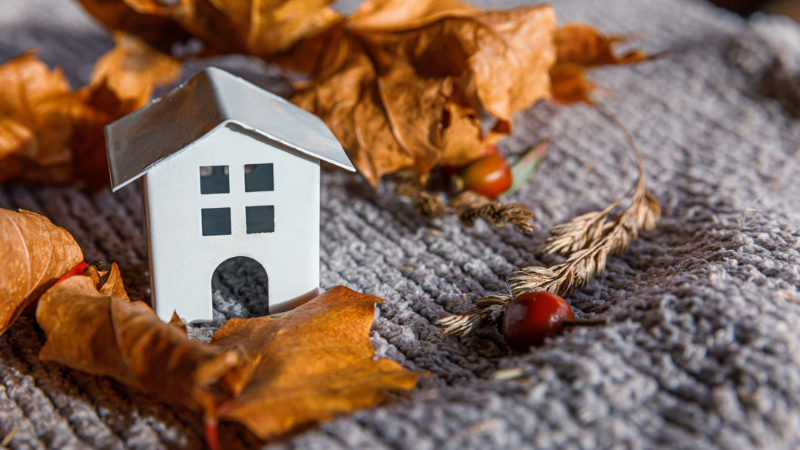Why Buyer Motivation Changes in the Fall | Crye-Leike Executive Realty