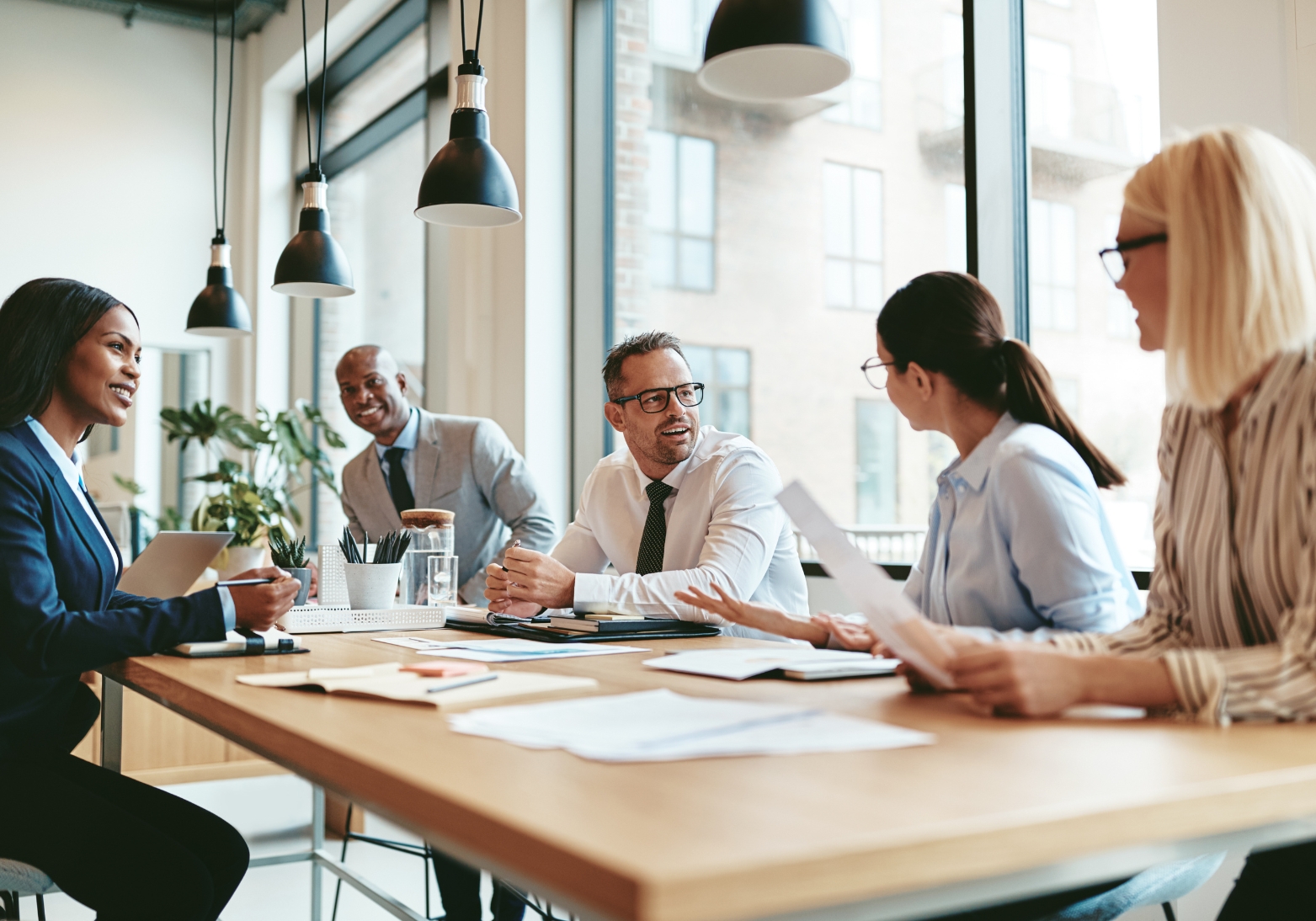 Descriptive alt text